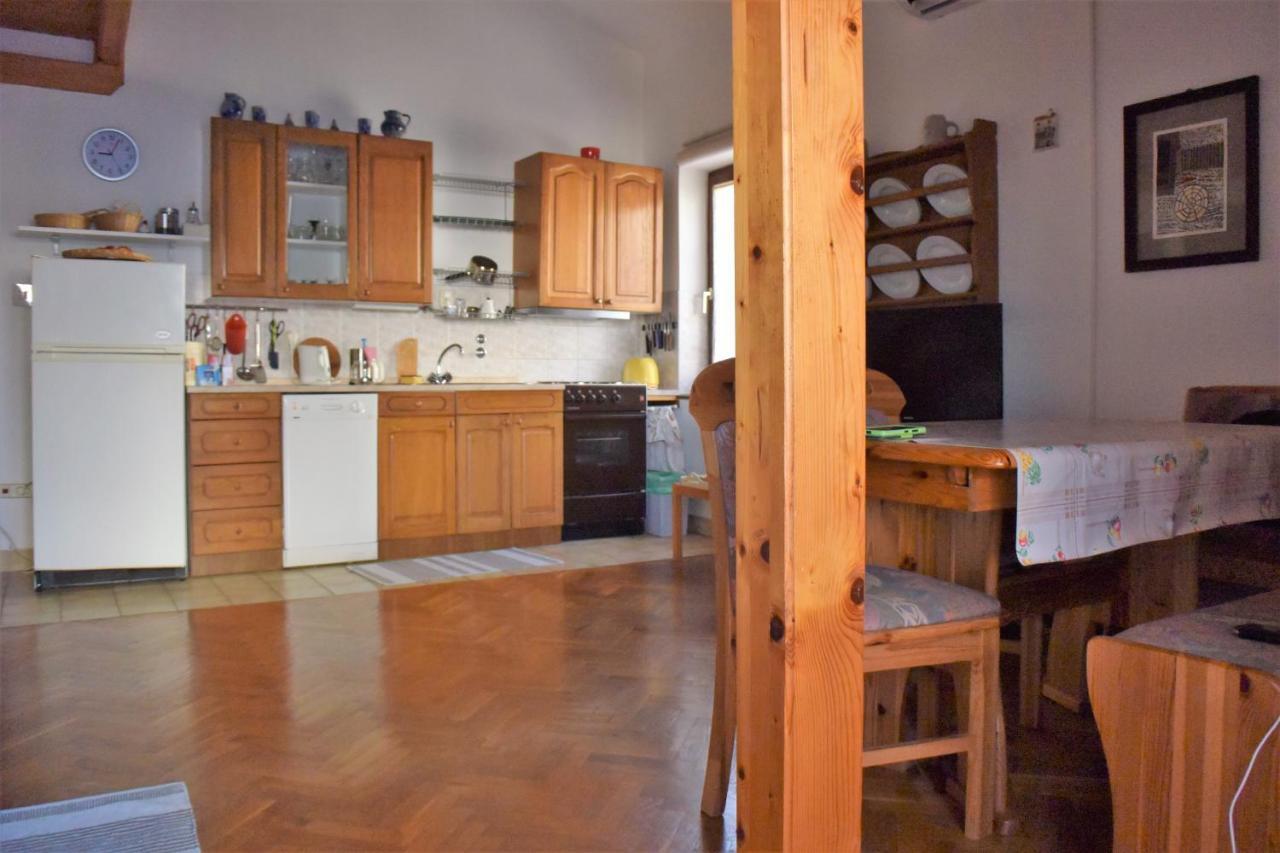 70 Sq M Apartment At Saint Martin'S Harbour Mali Lošinj Kamer foto