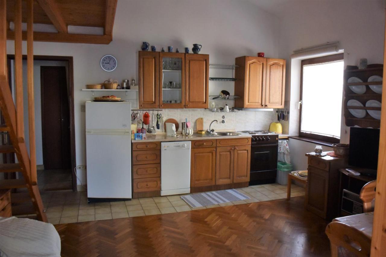 70 Sq M Apartment At Saint Martin'S Harbour Mali Lošinj Kamer foto